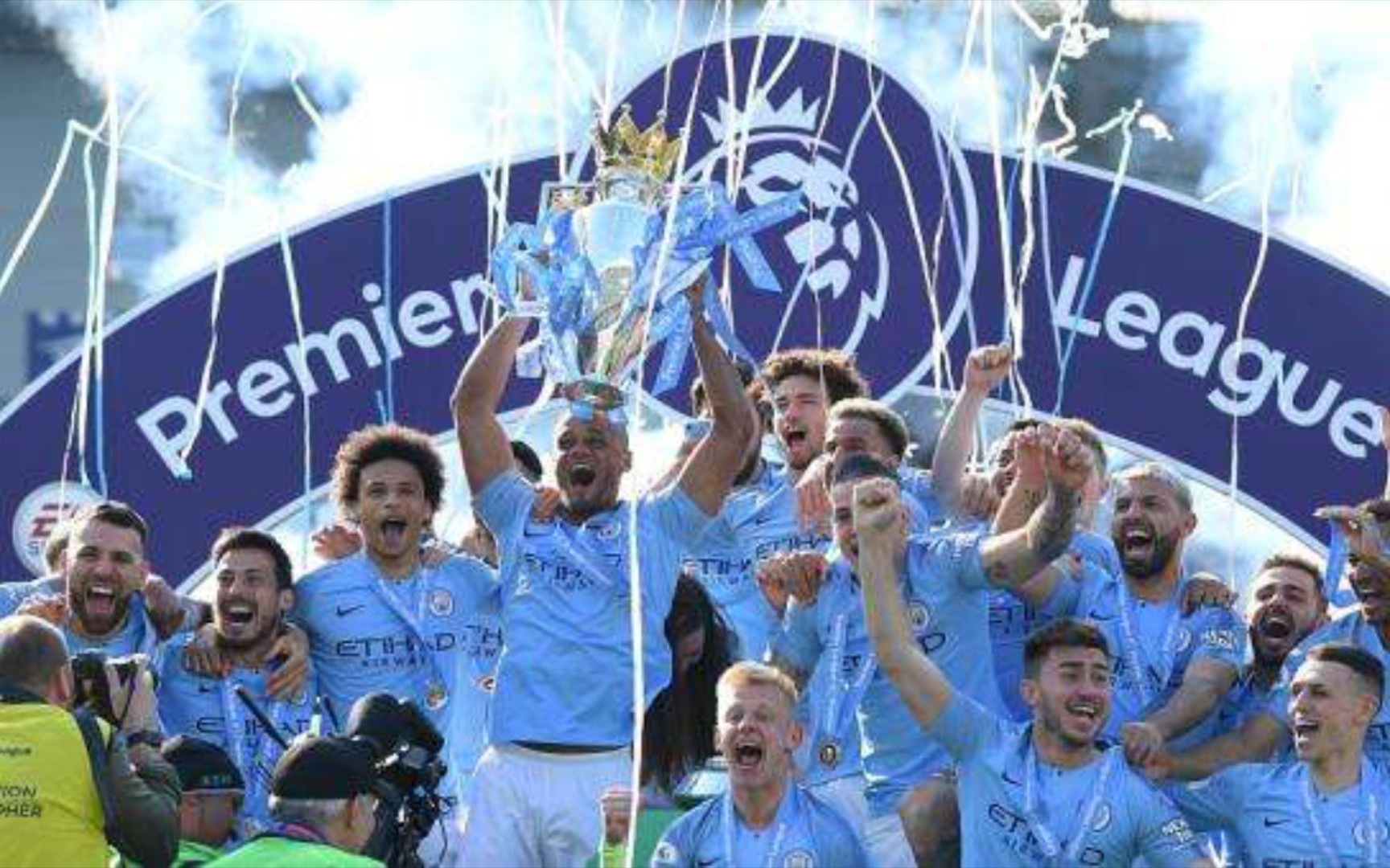 范围内的足 范围内的足